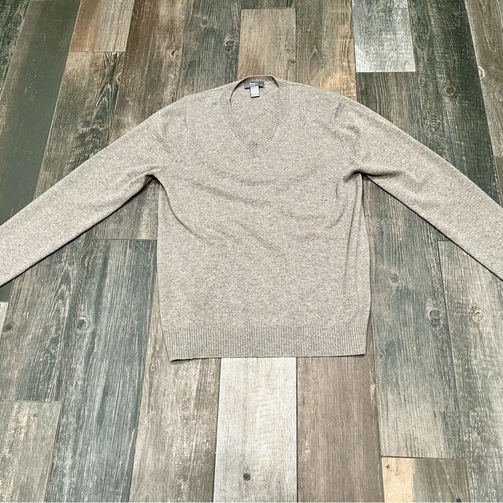 Neiman Marcus Sweater Men Medium Soft Brown 100% Cashmere V Neck Pullover - Picture 4 of 7